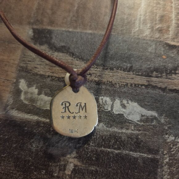 RM 16K Gold Charm with Pearl Necklace - Picture 4 of 5